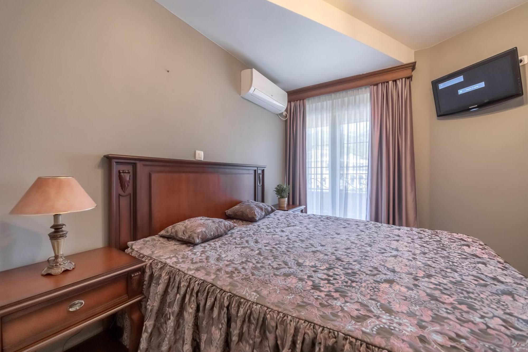 Favorite Aparthotel Budva